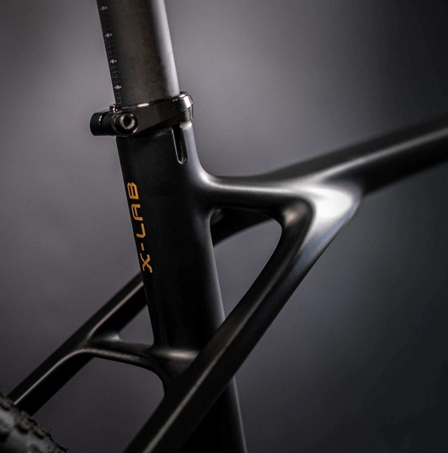 XDS GT8 GRX Carbon Gravel Bike - Afterburner Black | Pre-Order