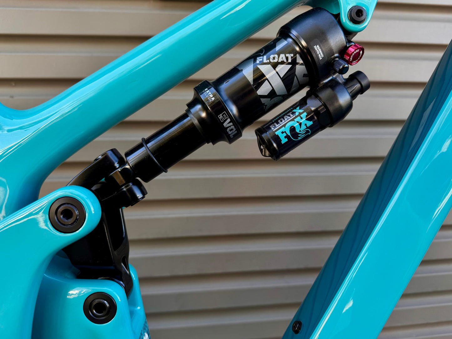 Yeti SB140 C2 — Venture Cycles, cycle shop Noosa